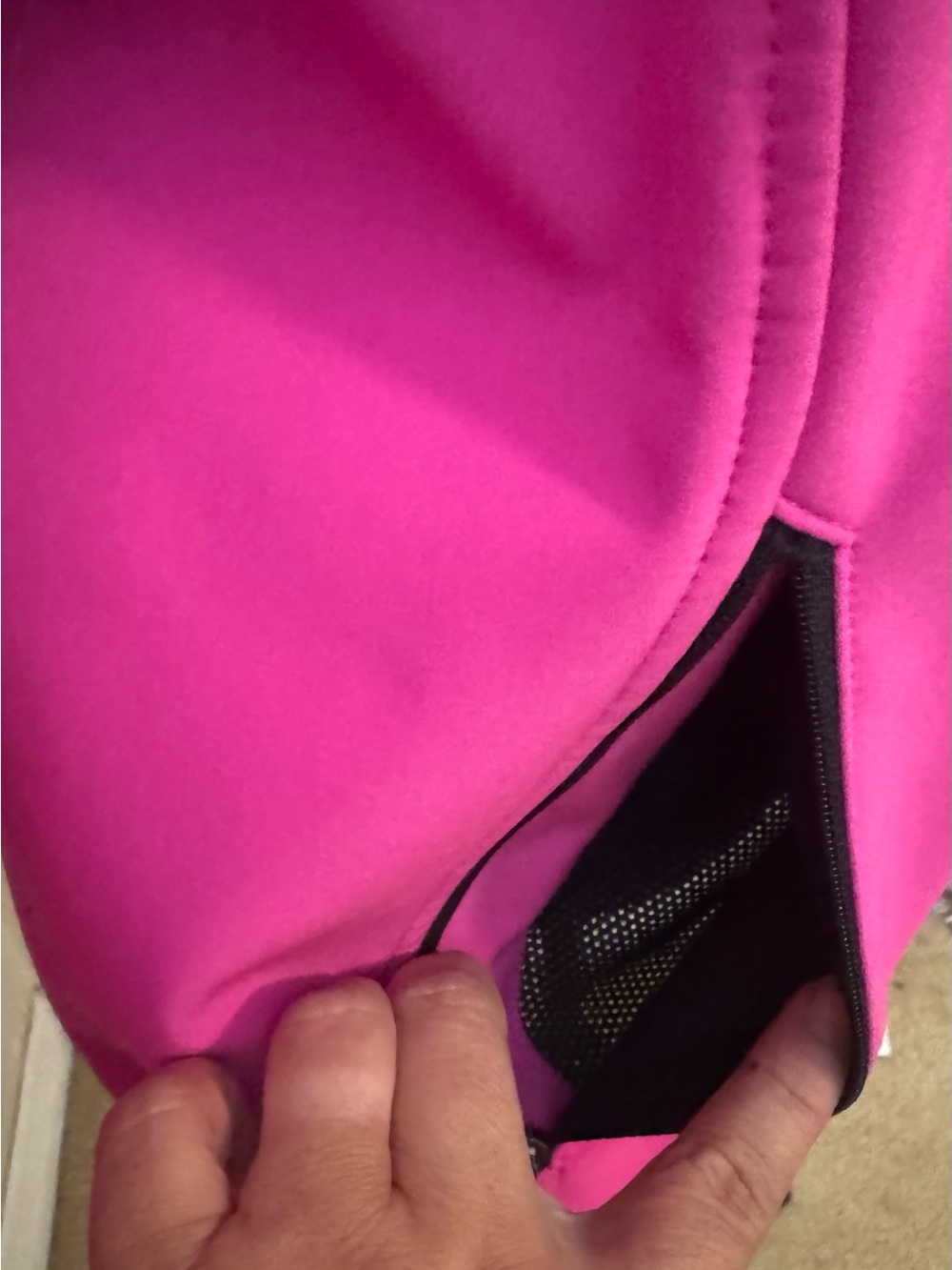 The North Face Women's Hot Pink Hooded Fleece Jacket - Picture 8 of 9